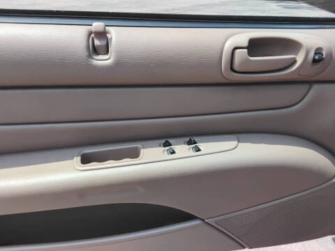 2004 Chrysler Sebring GTC