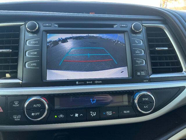 2018 Toyota Highlander 39