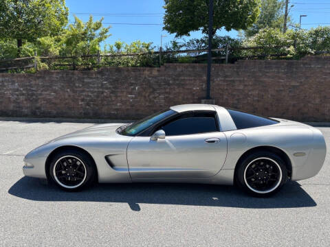 2004 Chevrolet Corvette
