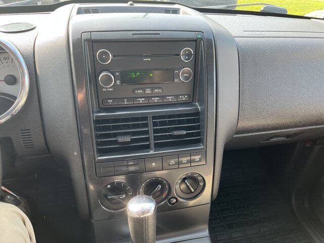 2008 Ford Explorer Sport Trac XLT