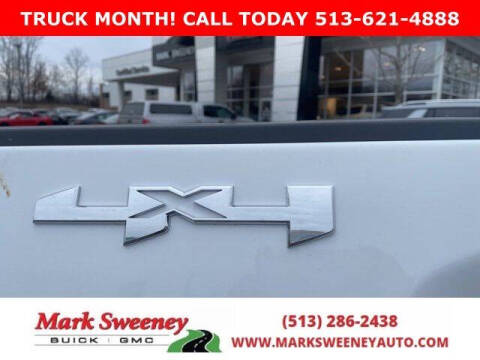 2025 GMC Sierra 2500HD Pro