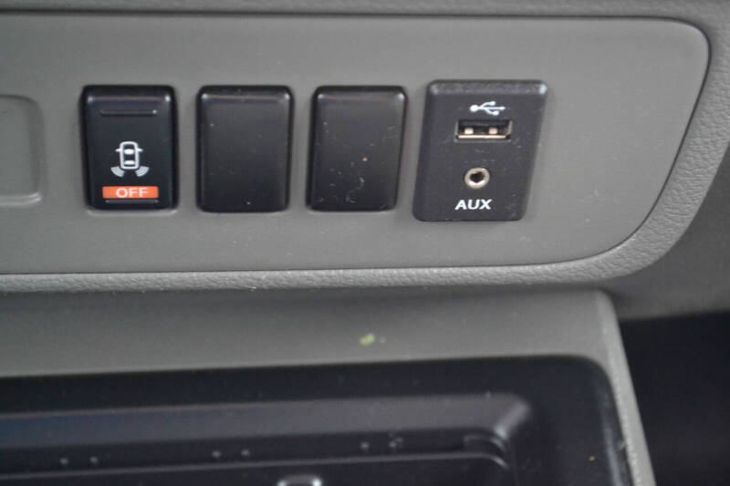 2018 Nissan NV 2500 HD SL