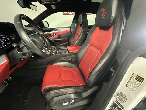 2019 Lamborghini Urus