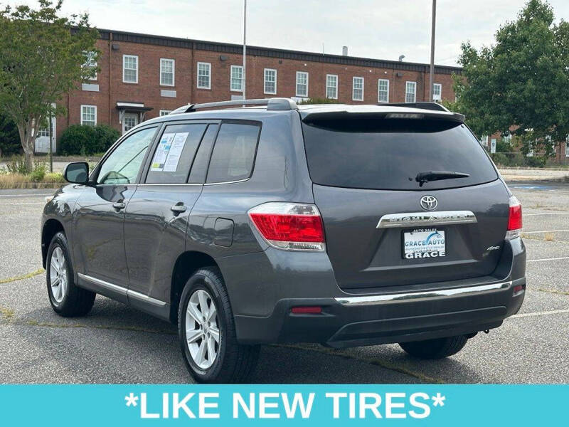 2013 Toyota Highlander SE