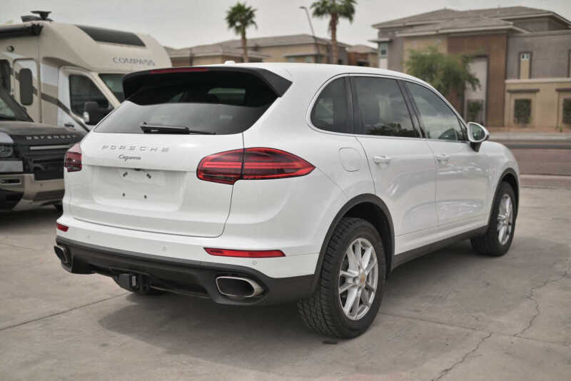 2016 Porsche Cayenne