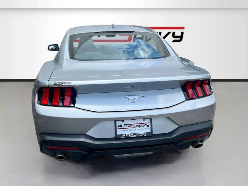 2024 Ford Mustang EcoBoost