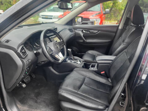 2017 Nissan Rogue SL