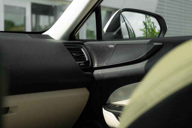 2025 Lexus NX 350h Luxury