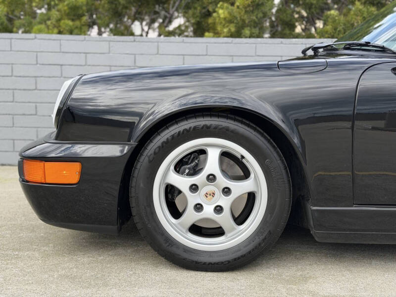 1993 Porsche 911 Carrera 2