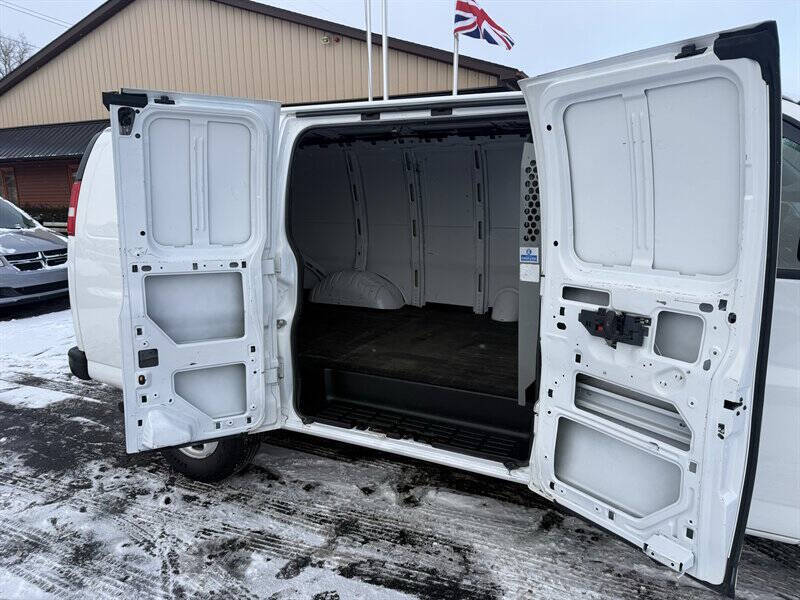 2021 Chevrolet Express 2500