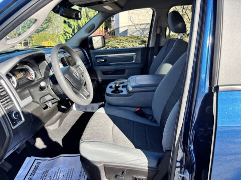 2019 RAM 1500 Classic SLT