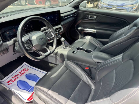 2025 Ford Mustang
