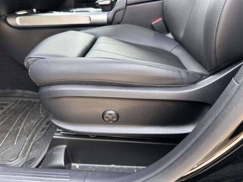 2023 Mercedes-Benz GLB GLB 250 4MATIC