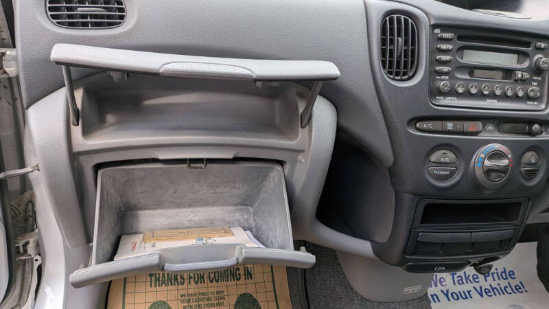 2000 Toyota Funcargo Yaris