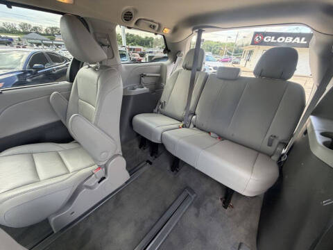 2016 Toyota Sienna