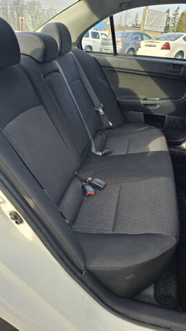 2011 Mitsubishi Lancer ES