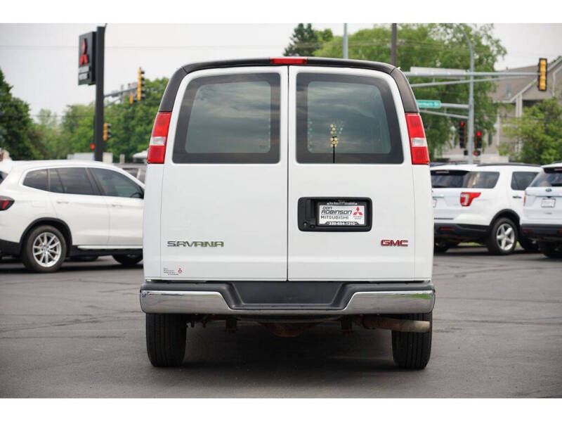 2019 GMC Savana 2500