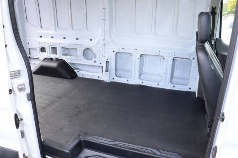 2022 Ford Transit 250