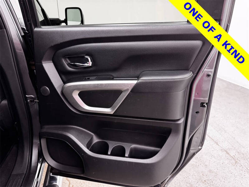 2016 Nissan Titan XD