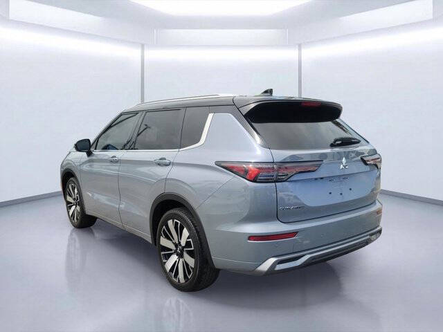 2025 Mitsubishi Outlander SEL