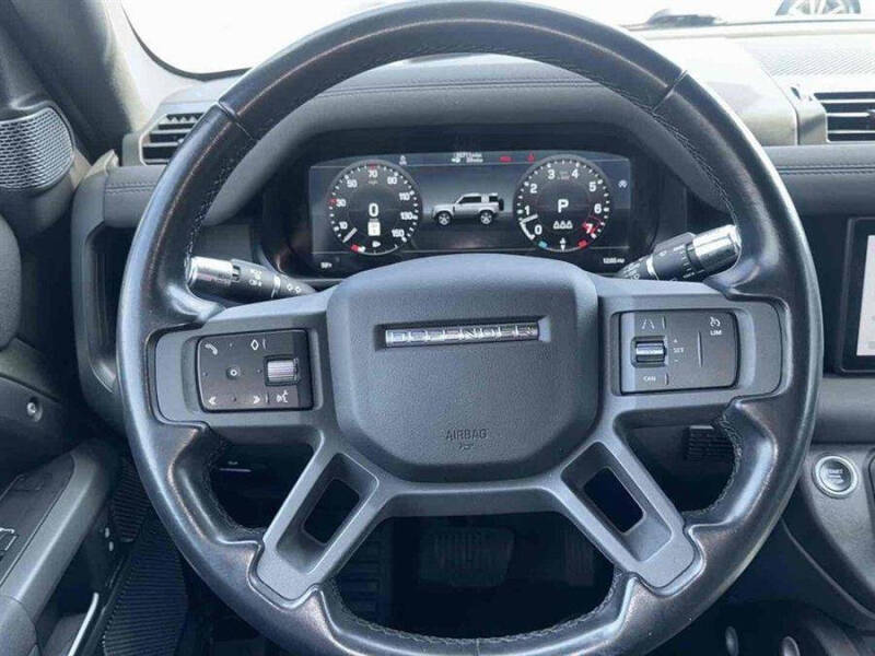 2022 Land Rover Defender 90 X-Dynamic S