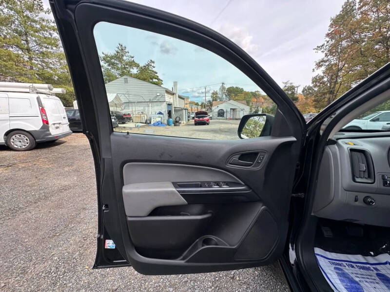 2021 GMC Canyon Elevation Standard