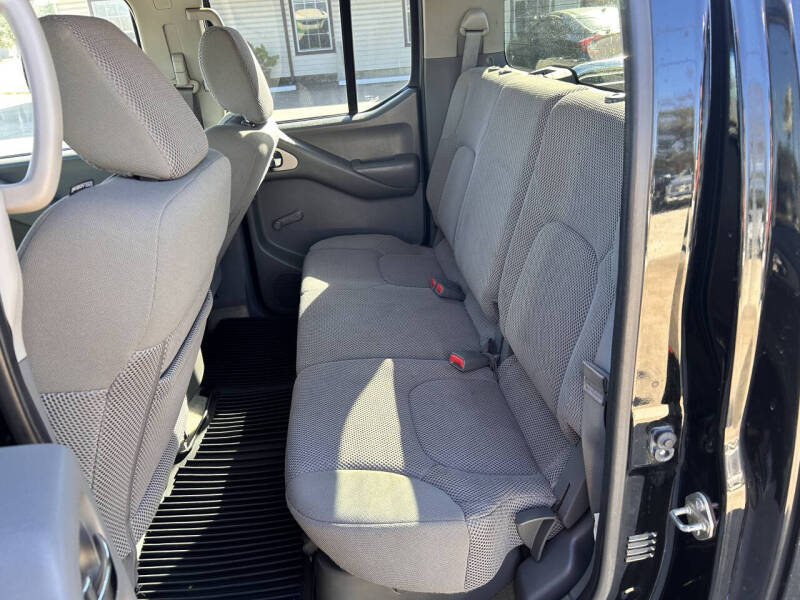 2017 Nissan Frontier S