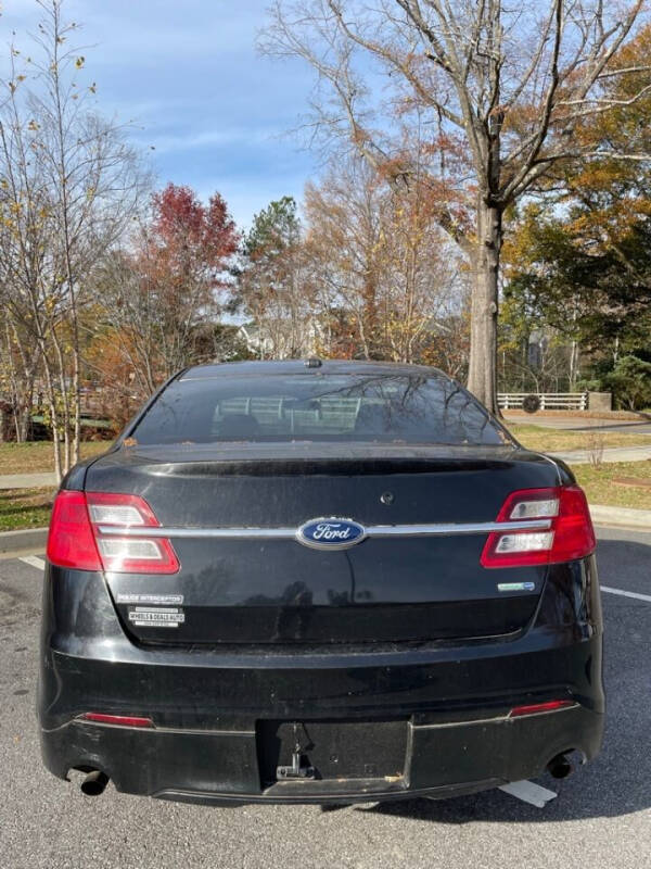 2013 Ford Taurus null photo 2