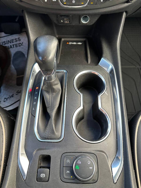 2022 Chevrolet Traverse Premier