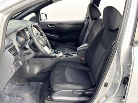 2023 Nissan LEAF S
