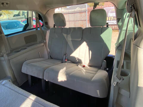 2014 Dodge Grand Caravan American Value Package