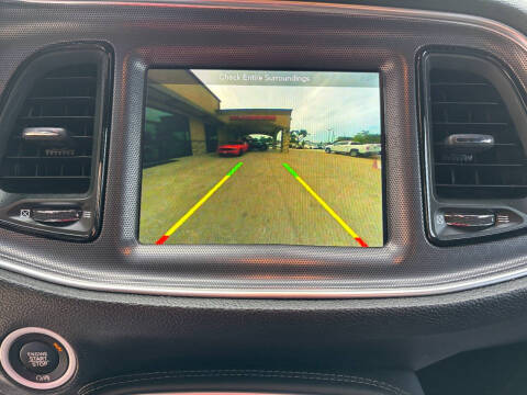 2017 Dodge Challenger SXT