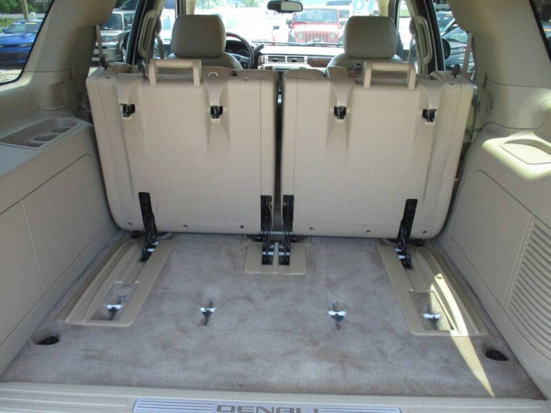 2010 GMC Yukon Denali