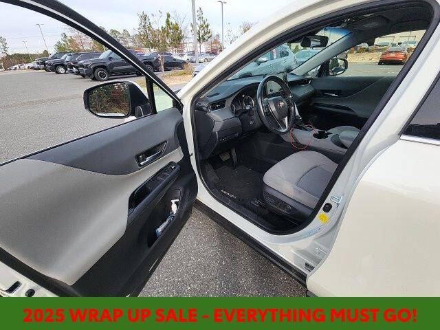 2022 Toyota Venza LE