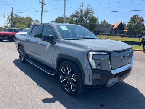2024 GMC Sierra EV Denali Edition 1