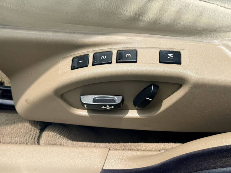 2013 Volvo S80