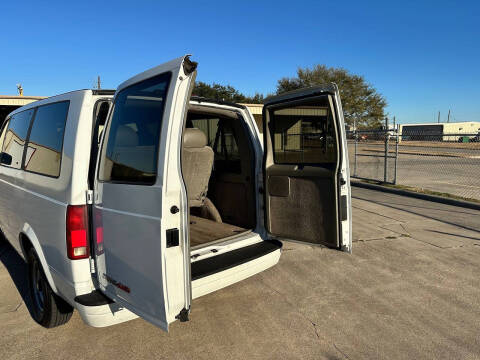 2000 Chevrolet Astro
