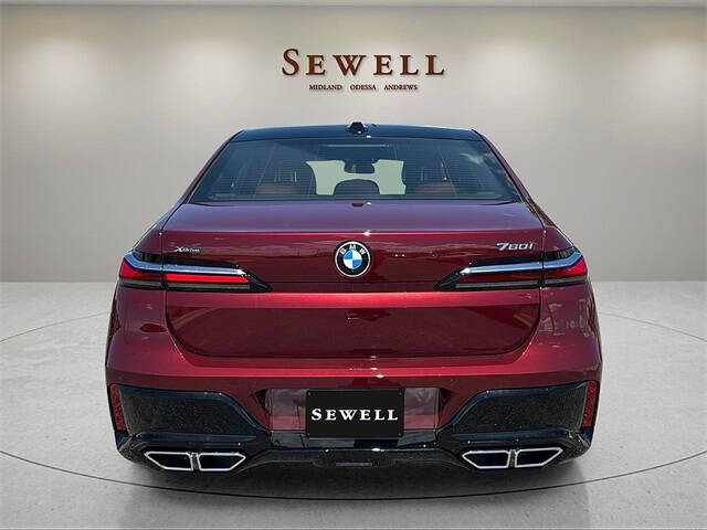 2025 BMW 7 Series 760i xDrive