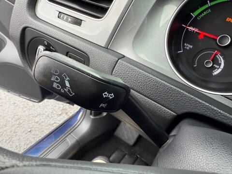 2016 Volkswagen e-Golf SE