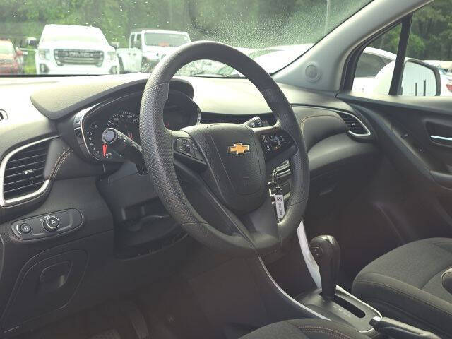 2022 Chevrolet Trax LS