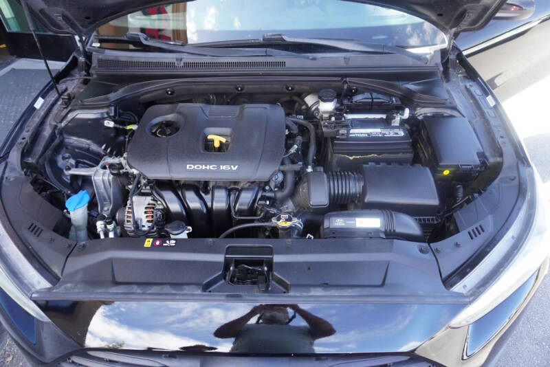 2019 Hyundai Veloster