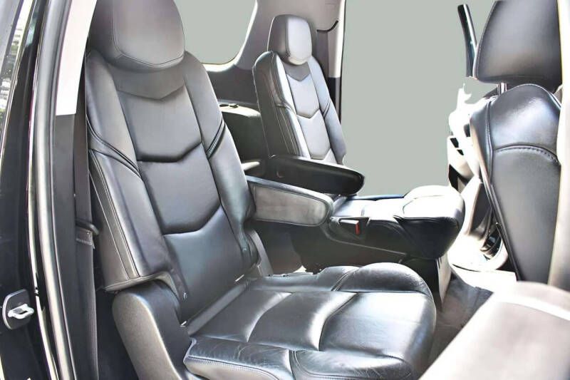 2015 Cadillac Escalade ESV Premium