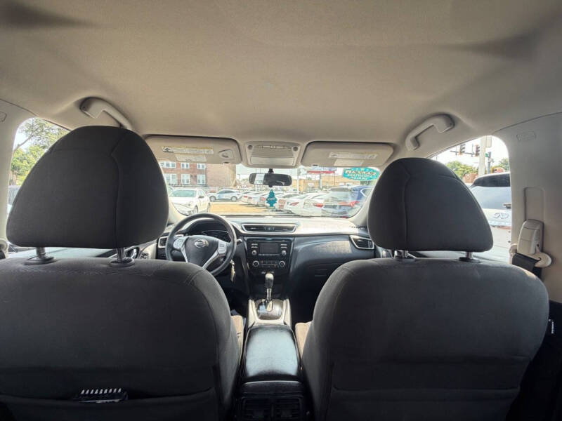 2015 Nissan Rogue S