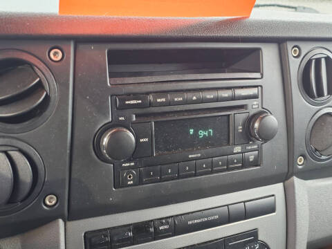 2007 Jeep Commander Sport