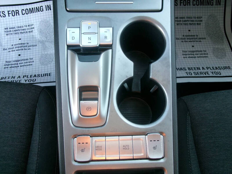 2023 Hyundai Kona Electric SEL