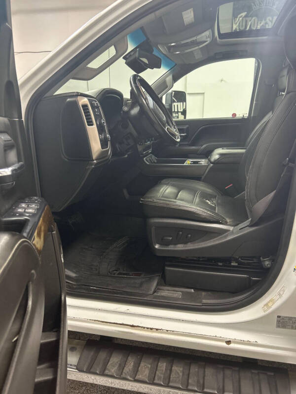 2017 GMC Sierra 2500HD Denali