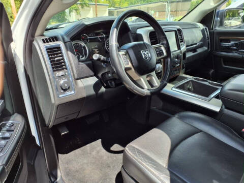 2015 RAM 1500 Laramie