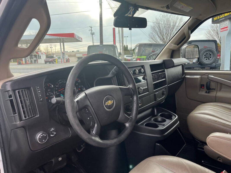 2016 Chevrolet Express 2500