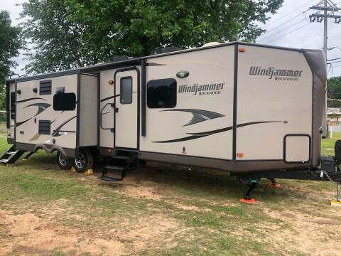 2013 FOR SALE!!! Windjammer 3025W for sale at S & R RV Sales & Rentals, LLC in Marshall TX