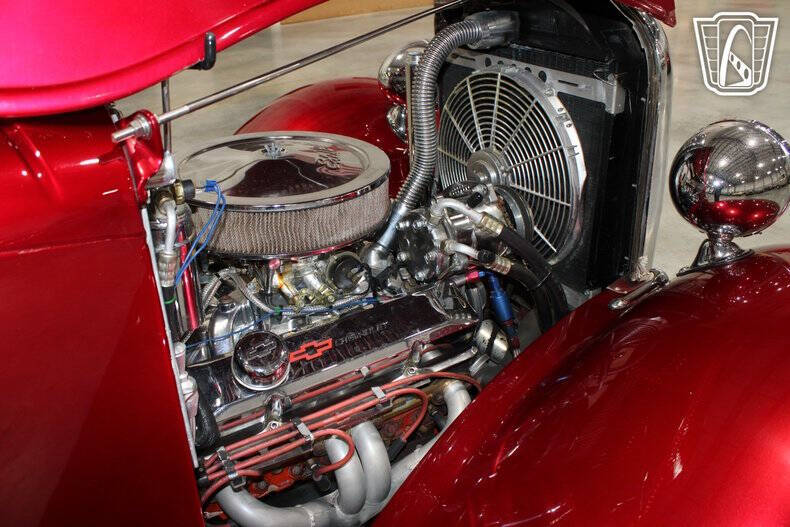 1933 Plymouth Sedan